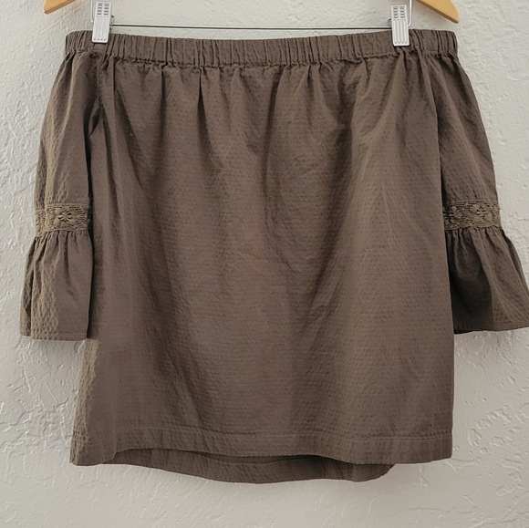 Trina Turk Off The Shoulder Top XS - Picture 2 of 5